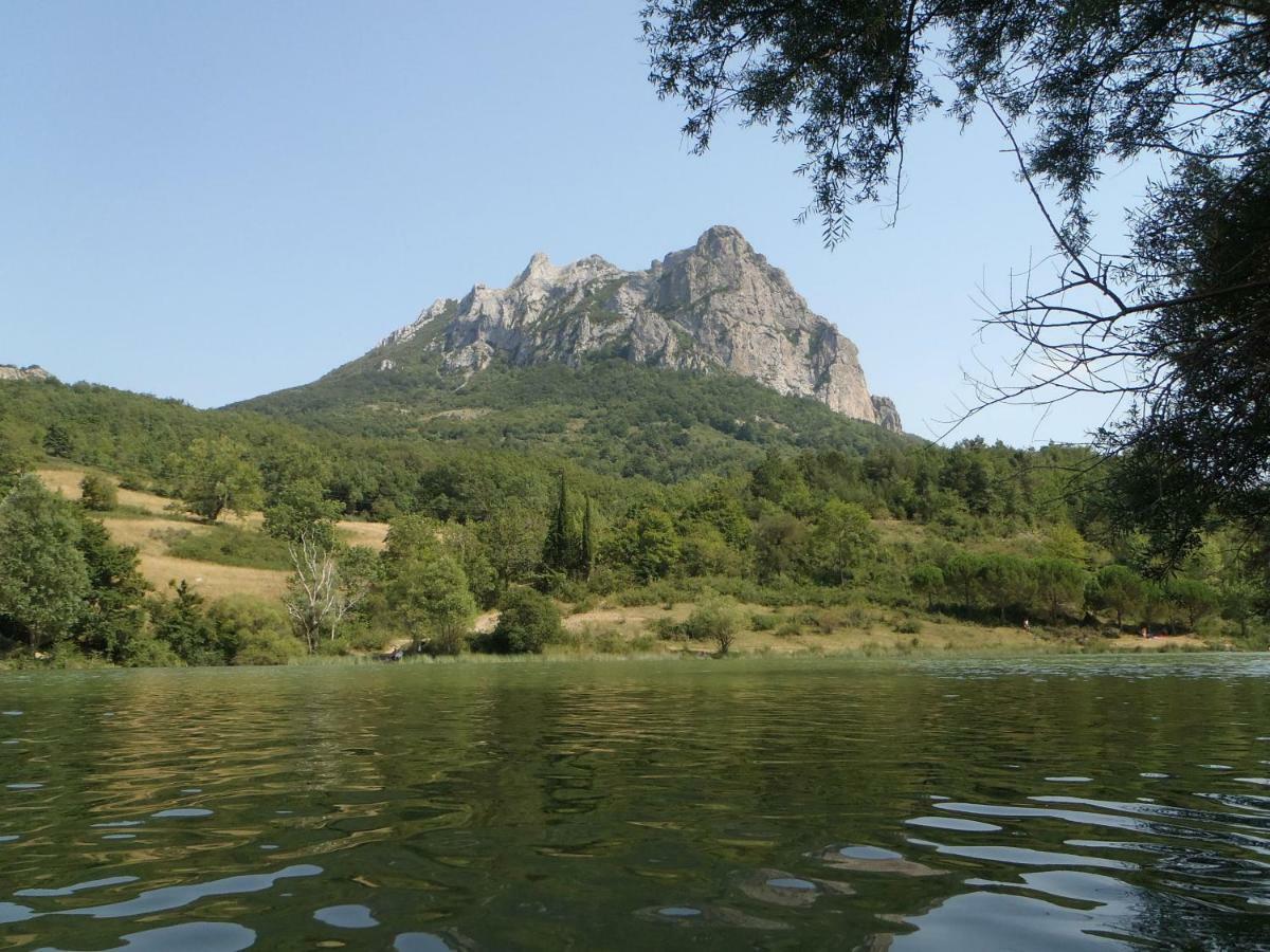 Le Chateau Camps-sur-l'Agly Екстер'єр фото